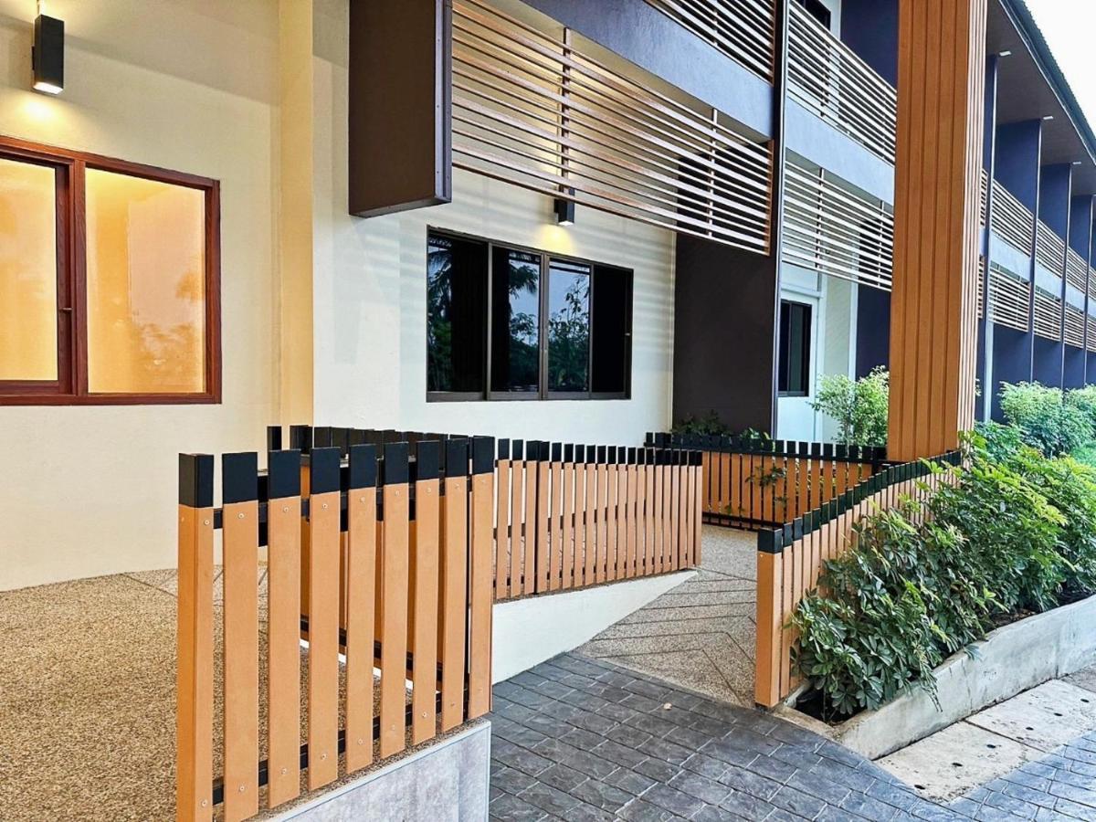 Kinnotel Phrae Extérieur photo