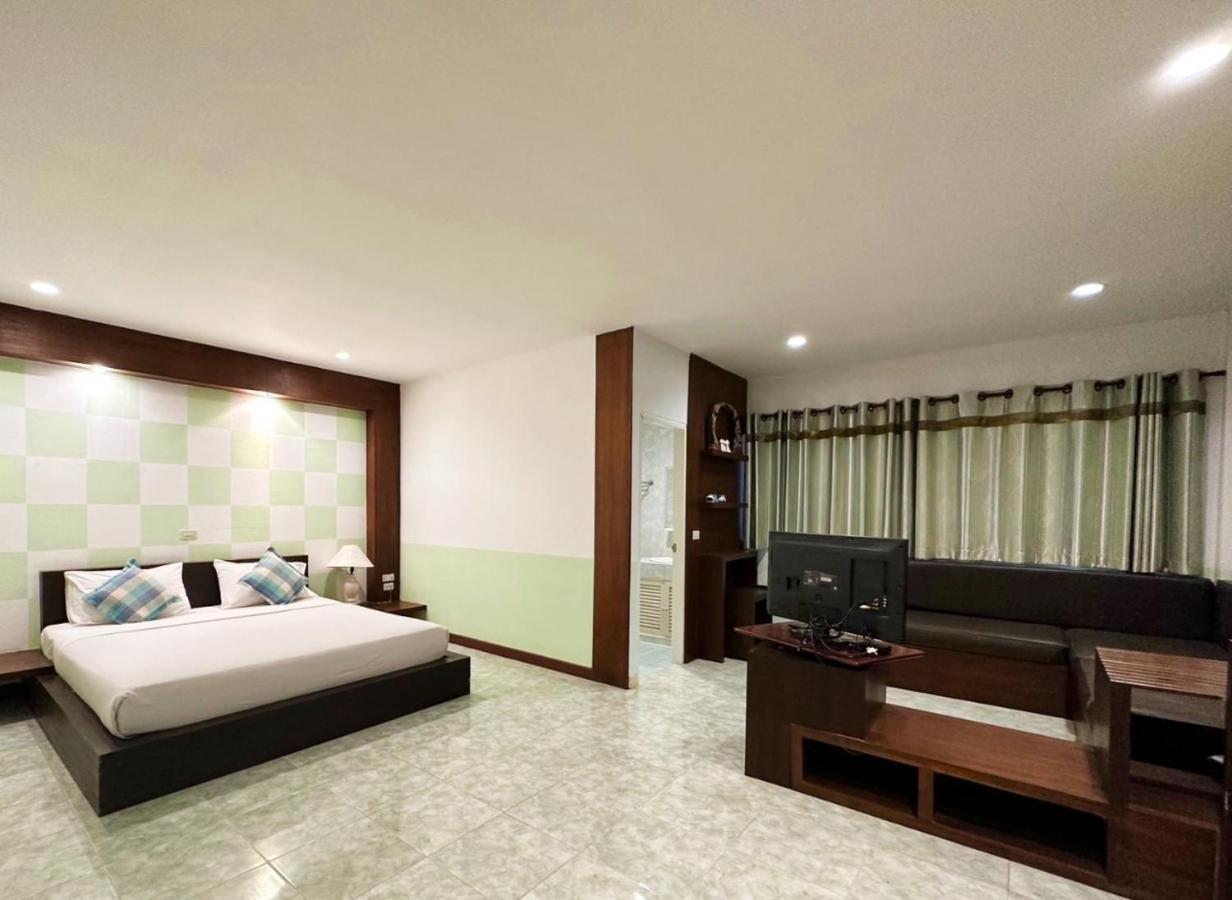 Kinnotel Phrae Extérieur photo