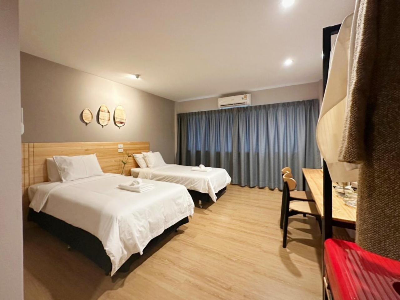 Kinnotel Phrae Extérieur photo